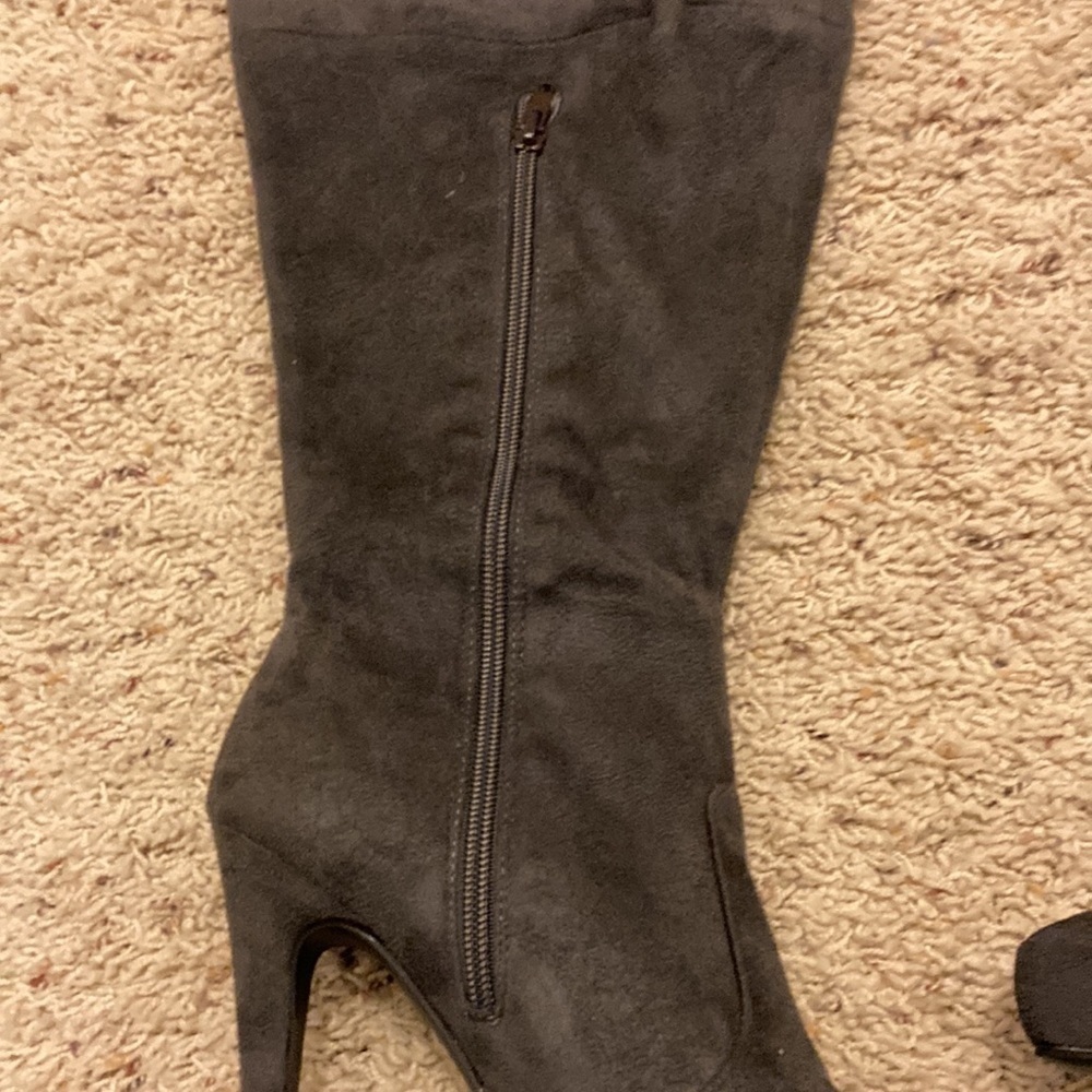 Gray suede over the knee boots - Picture 5 of 6